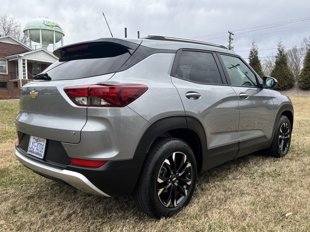 Used 2023 Chevrolet TrailBlazer LT w/ Convenience Package image 4