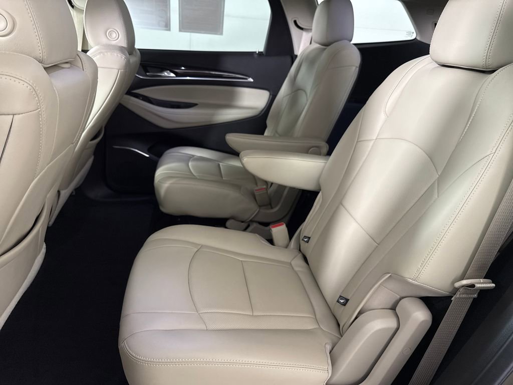 Used 2020 Buick Enclave Essence w/ Sound and Sites Package FWD image 13