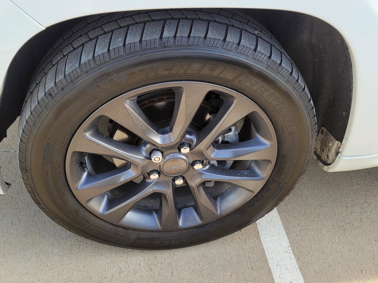 Used 2018 Jeep Grand Cherokee High Altitude AWD/4WD image 2