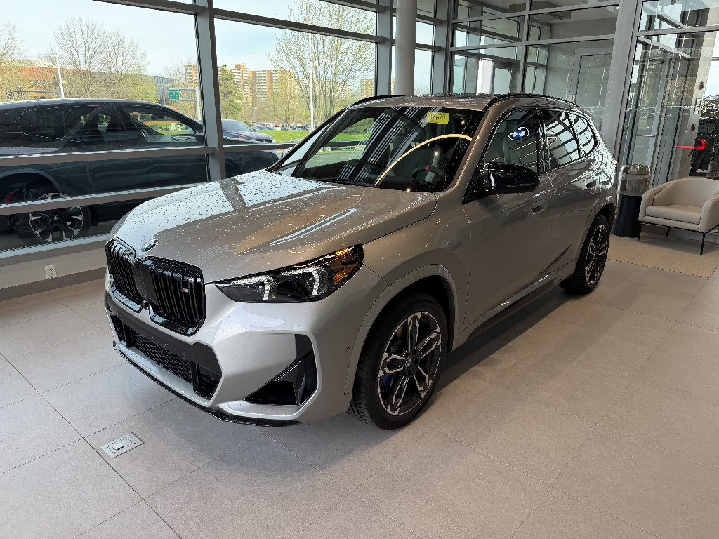 New 2026 BMW X1 M35i w/ Technology Package AWD/4WD image 3