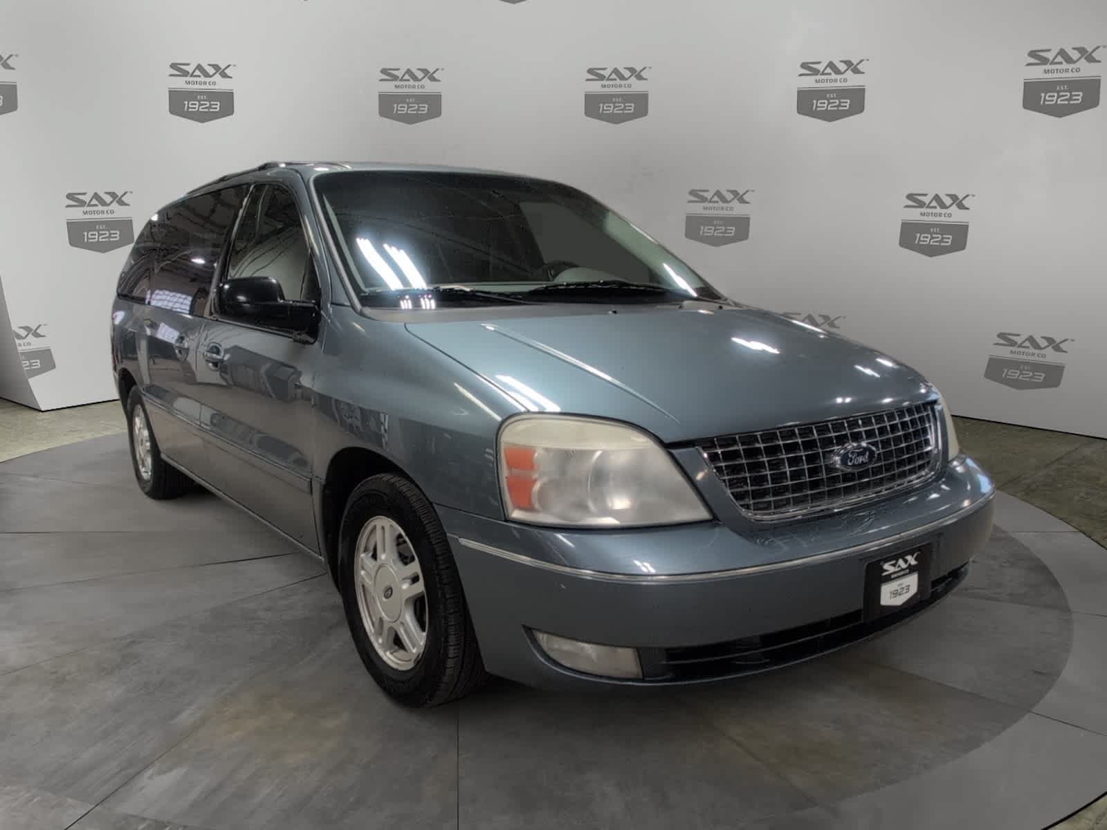 Used 2004 Ford Freestar SEL FWD image 1