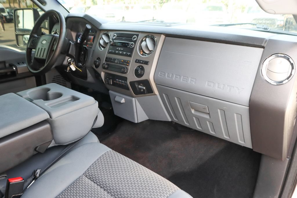 Used 2016 Ford F250 XLT w/ XLT Value Package AWD/4WD image 33