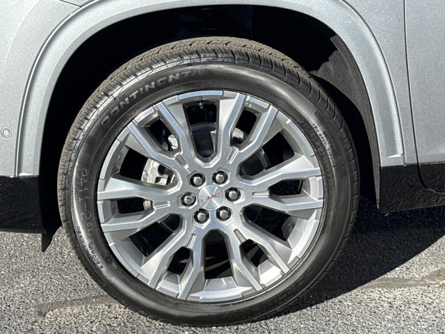 New 2026 GMC Acadia Denali w/ Super Cruise Package image 17