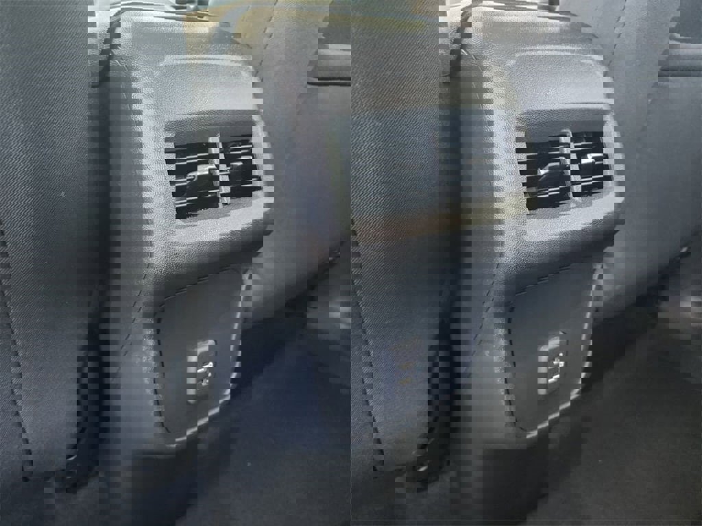 Certified 2023 Chevrolet Equinox LS w/ Sport Edition image 21