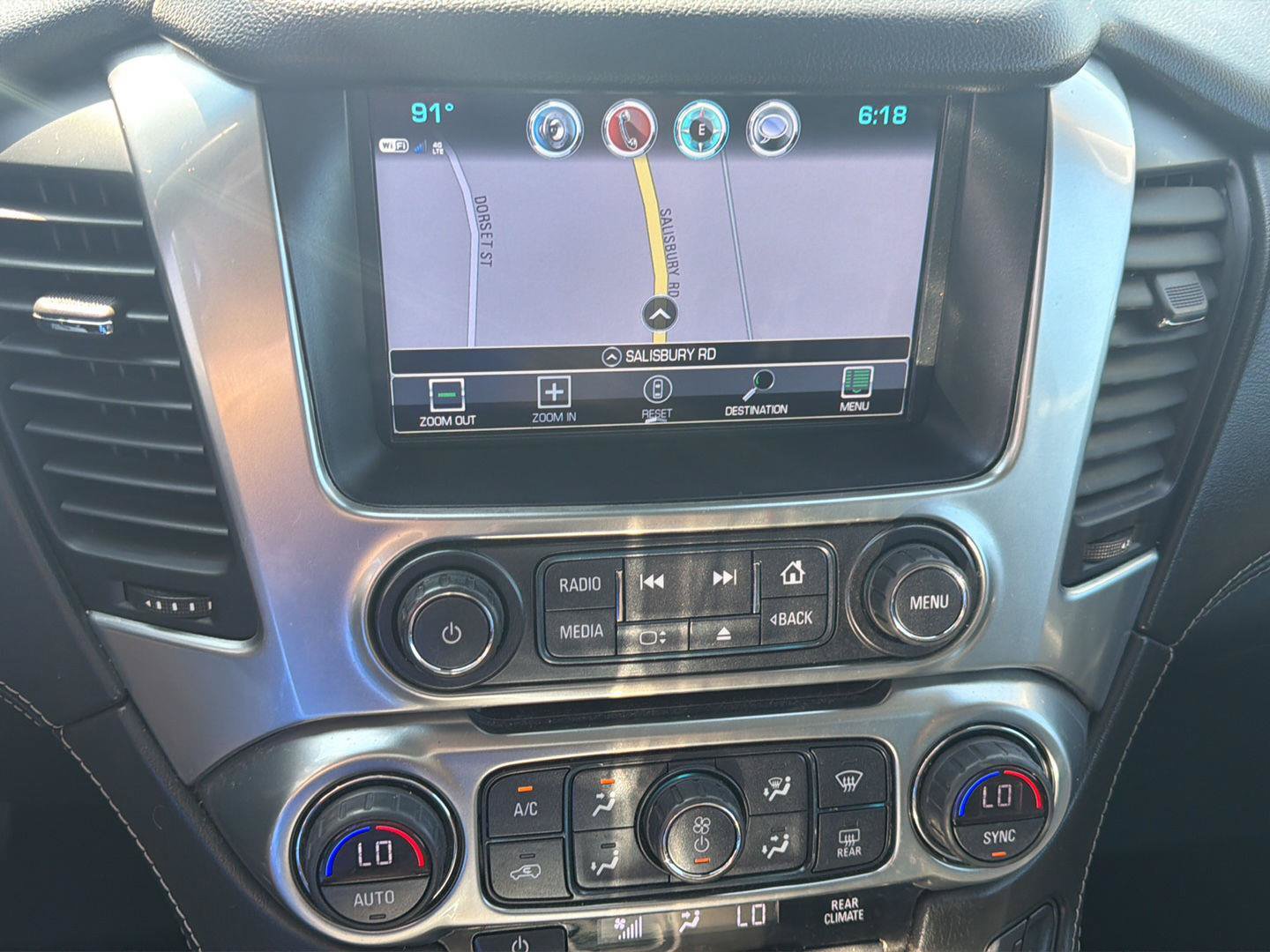 Used 2019 Chevrolet Suburban LT AWD/4WD image 20