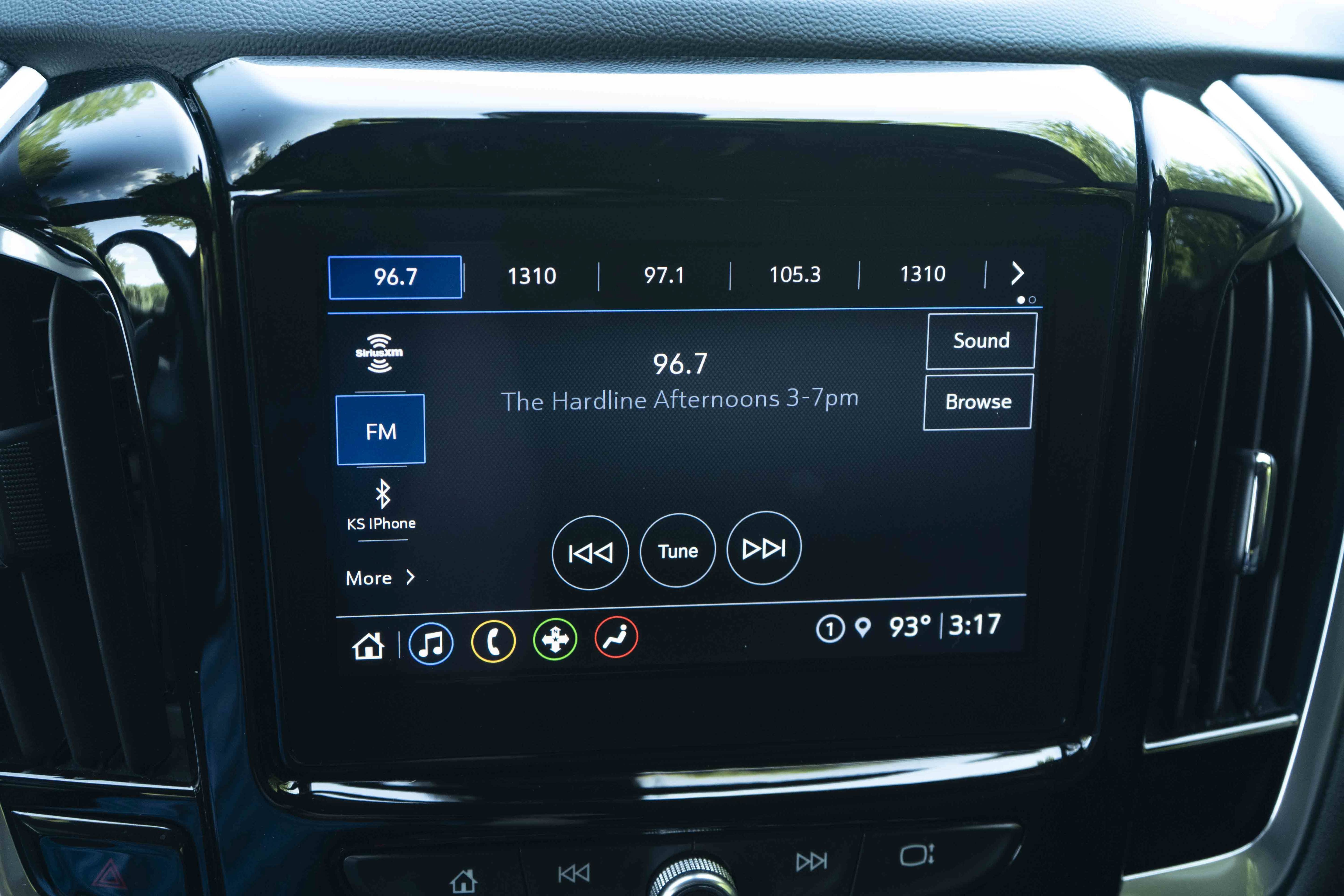 Used 2023 Chevrolet Traverse LT FWD image 29