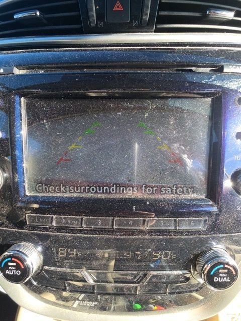 Used 2015 Nissan Murano S image 25