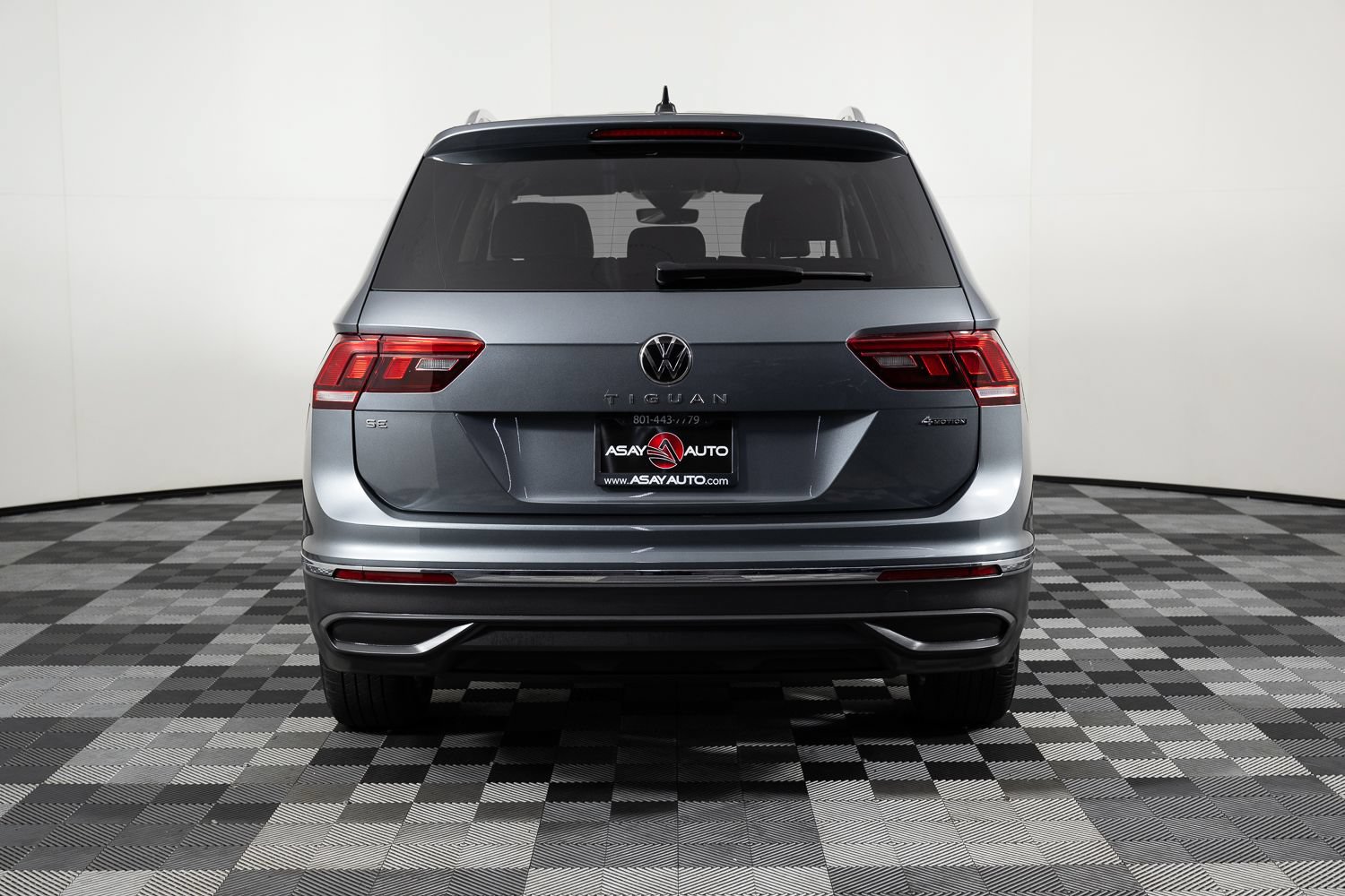 Used 2023 Volkswagen Tiguan SE AWD/4WD image 6