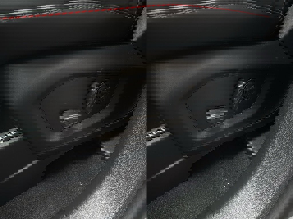 New 2026 Ford Explorer ST w/ Sun And Sound Package image 9