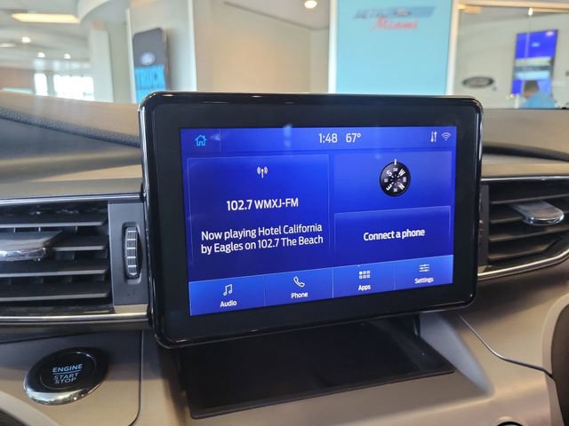 Used 2023 Ford Explorer XLT w/ Equipment Group 202A image 26