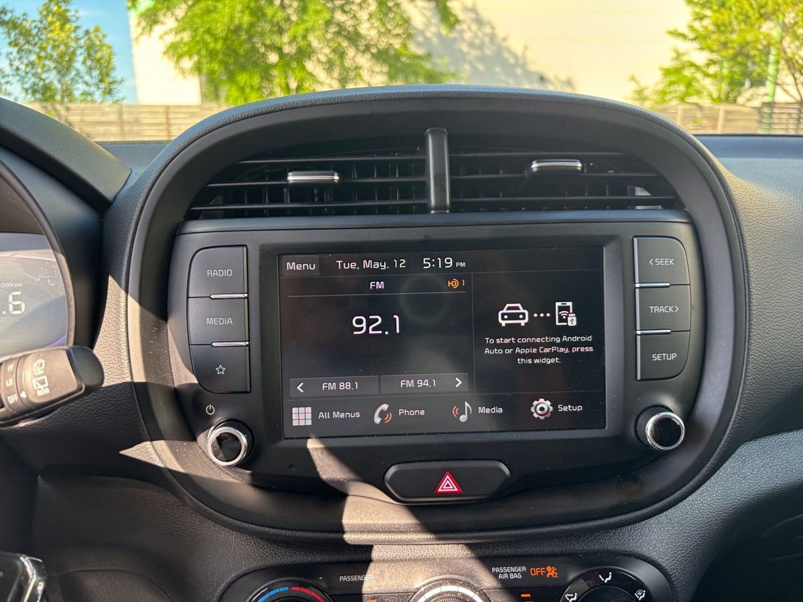 Used 2025 Kia Soul LX w/ LX Technology Package FWD image 20
