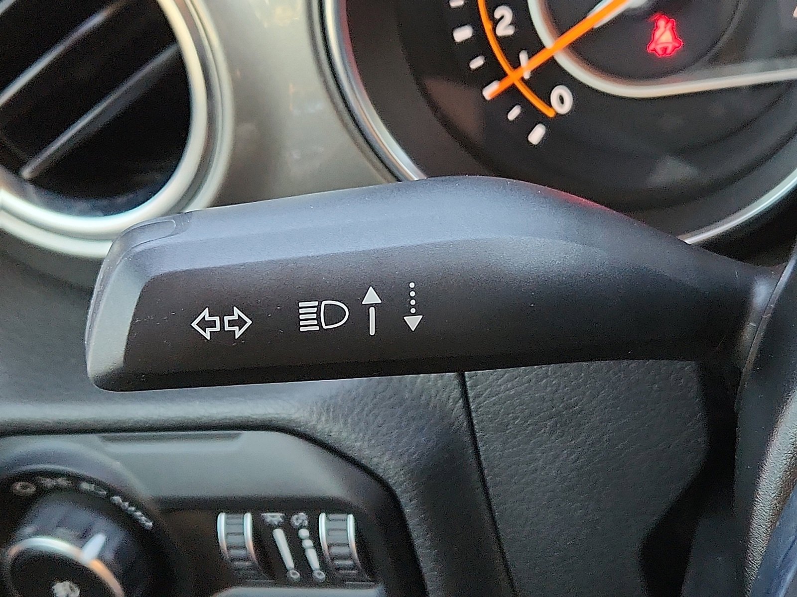 Used 2020 Jeep Wrangler Unlimited Sahara image 21