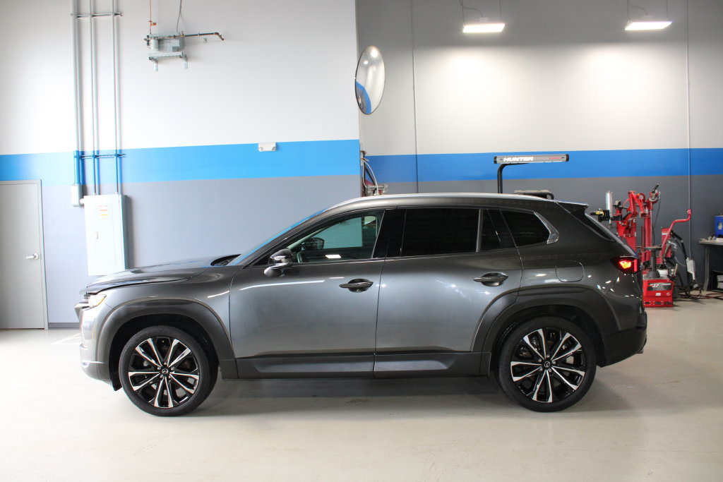 Used 2025 MAZDA CX-50 AWD 2.5 S w/ Premium Plus Pkg image 10