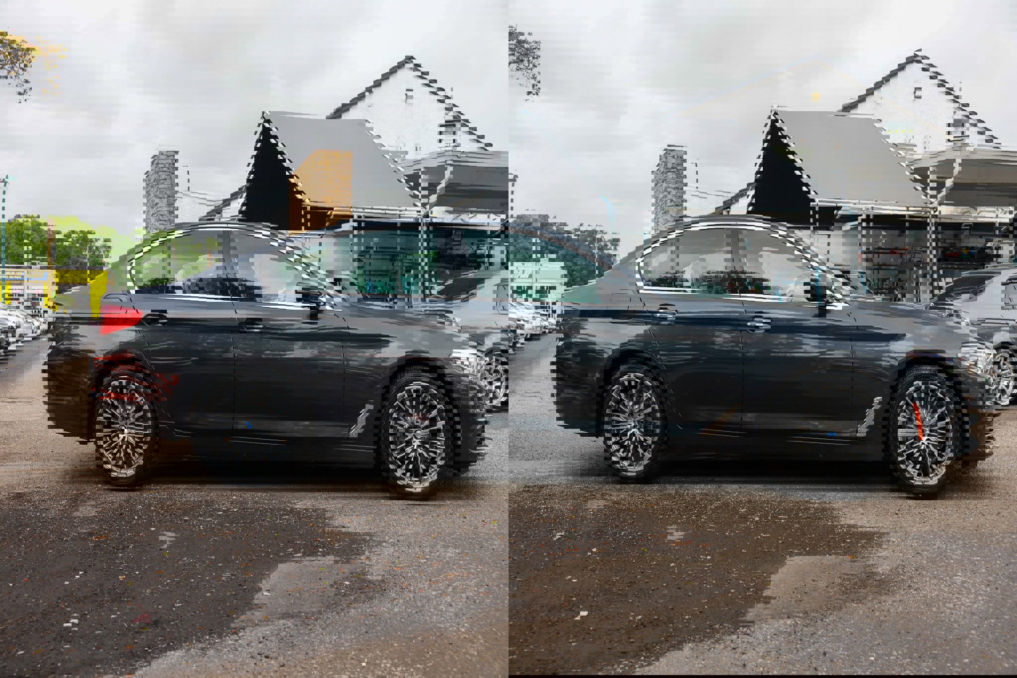 Used 2017 BMW 530i image 17