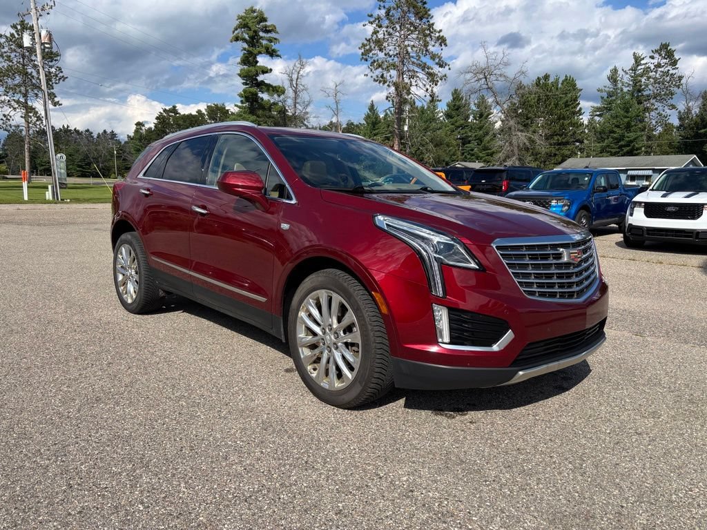 Used 2018 Cadillac XT5 Platinum AWD/4WD image 1