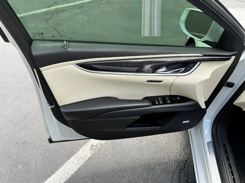 Used 2016 Cadillac XTS Vsport Platinum AWD/4WD image 20