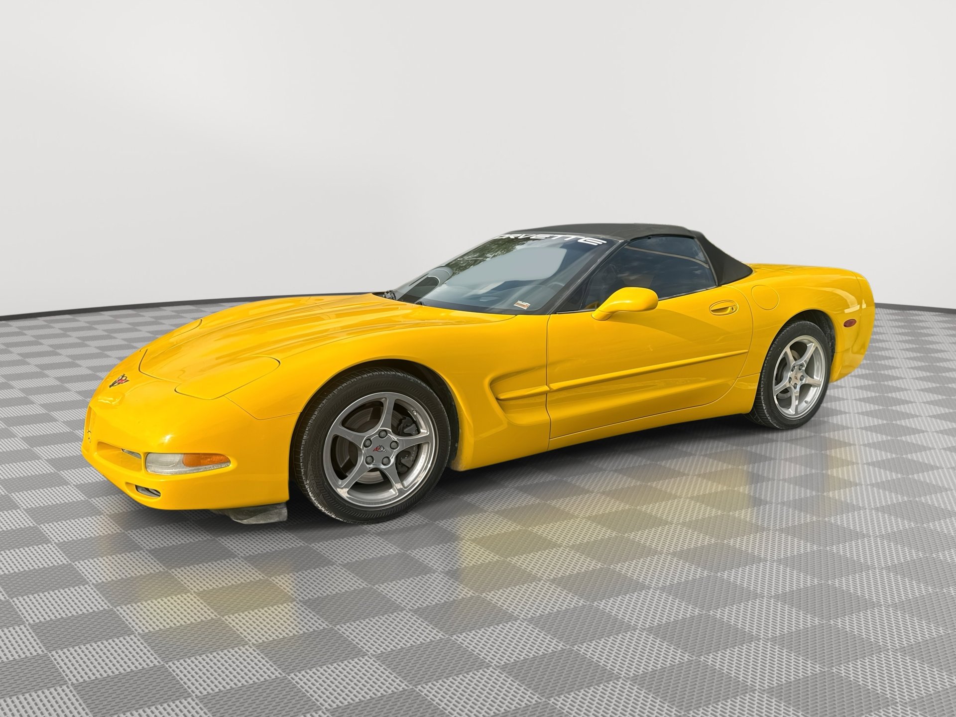 Used 2001 Chevrolet Corvette Convertible w/ Preferred Equipment Group2 RWD image 1