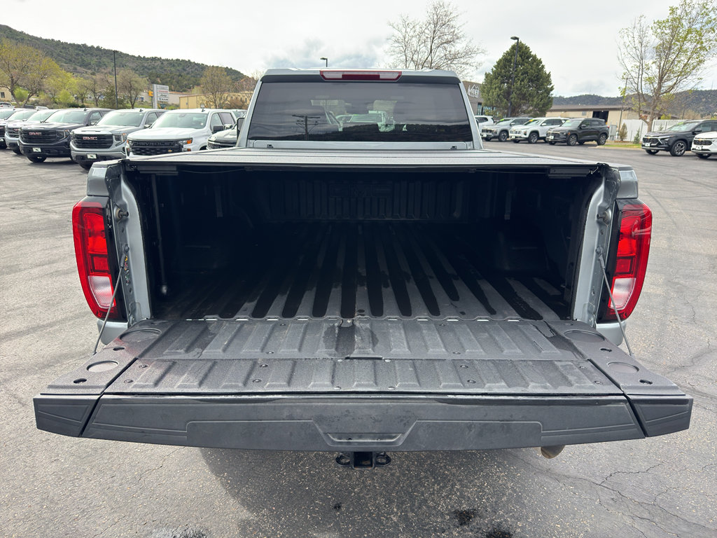 Used 2024 GMC Sierra 2500 SLE image 9