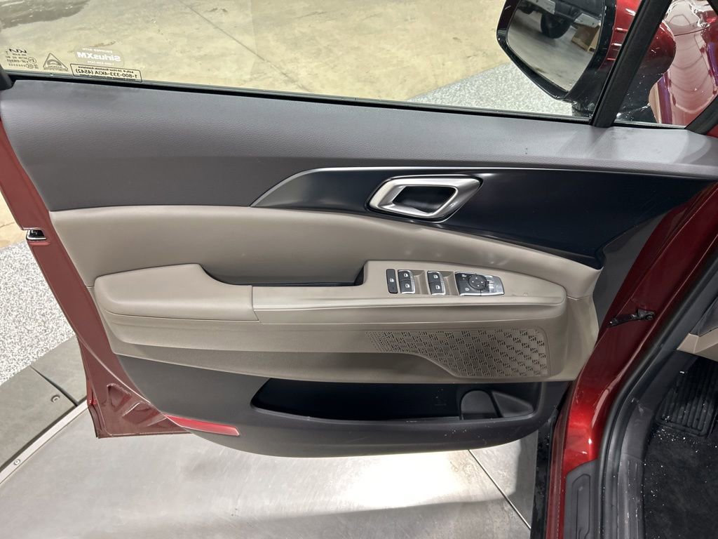 New 2026 Kia Carnival image 12