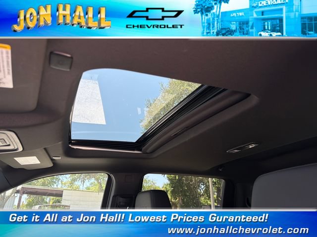 Used 2025 GMC Sierra 1500 AT4 w/ AT4 Premium Package AWD/4WD image 19