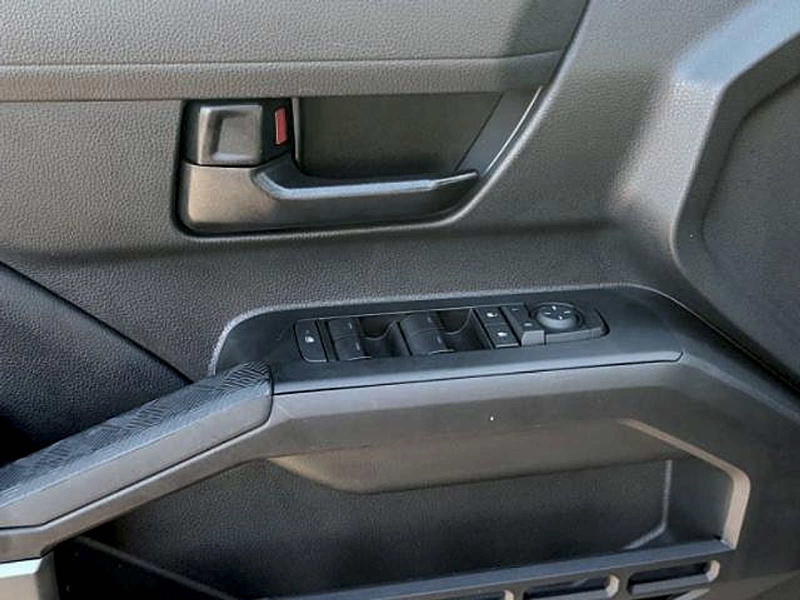 Used 2024 Toyota Tacoma SR5 RWD image 20