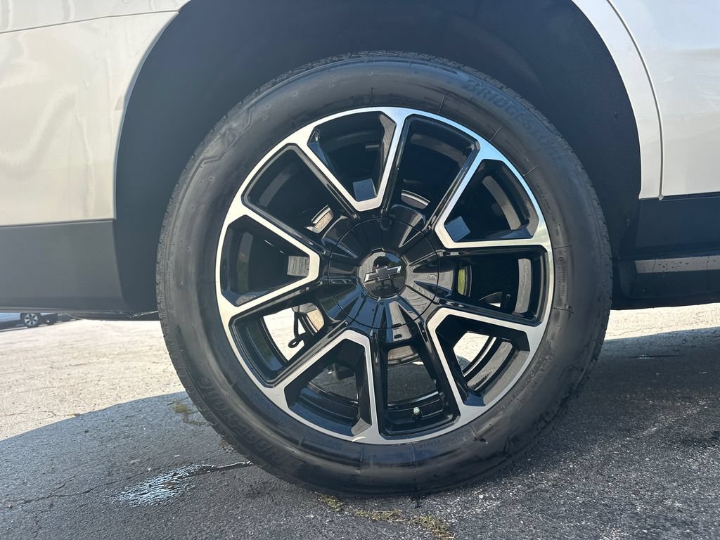 Used 2025 Chevrolet Tahoe RST w/ Comfort Package RWD image 18