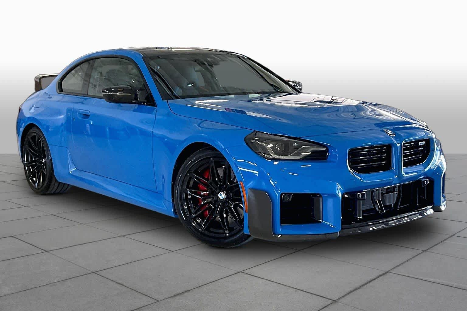 New 2026 BMW M2 w/ Lighting Package RWD image 2