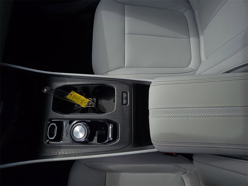 Used 2025 Jeep Wagoneer S Limited image 25