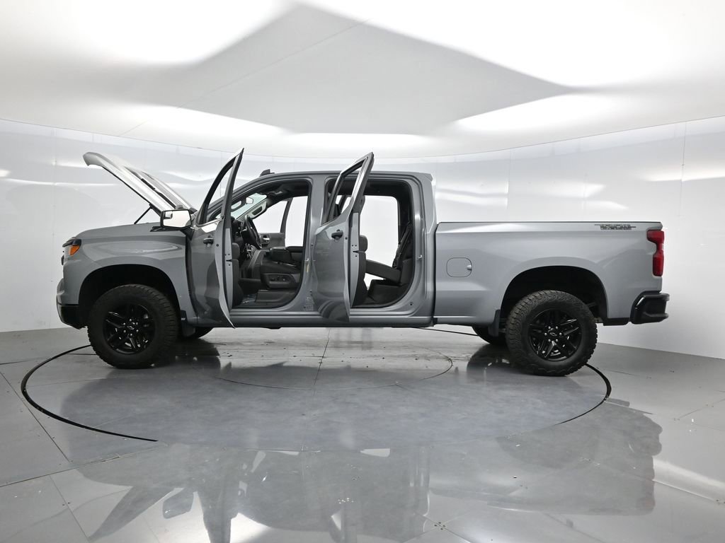 Used 2024 Chevrolet Silverado 1500 Custom Trail Boss w/ Dark Appearance Package image 59