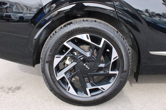 Used 2025 Kia Sportage SX image 41
