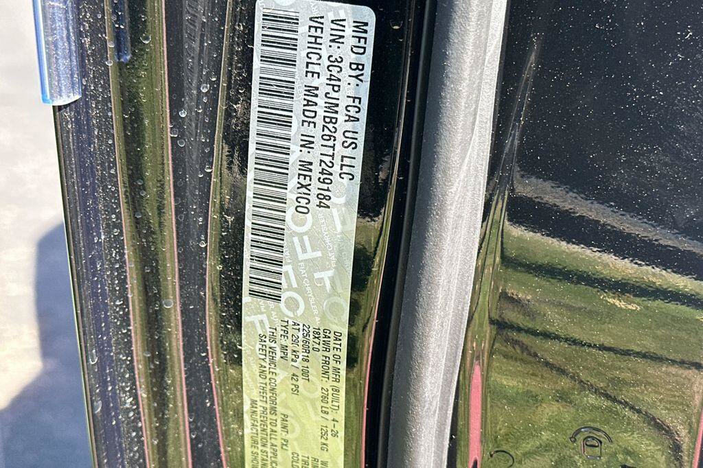 New 2026 Jeep Cherokee Laredo AWD/4WD image 28