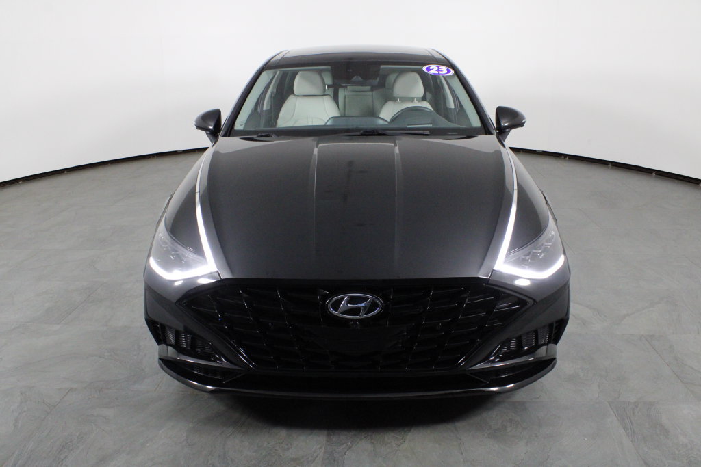Certified 2023 Hyundai Sonata Limited FWD image 13