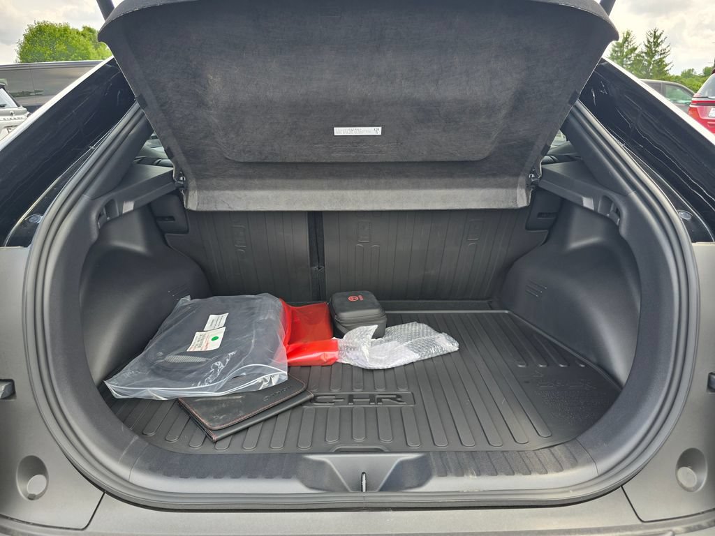 New 2026 Toyota C-HR AWD/4WD image 12