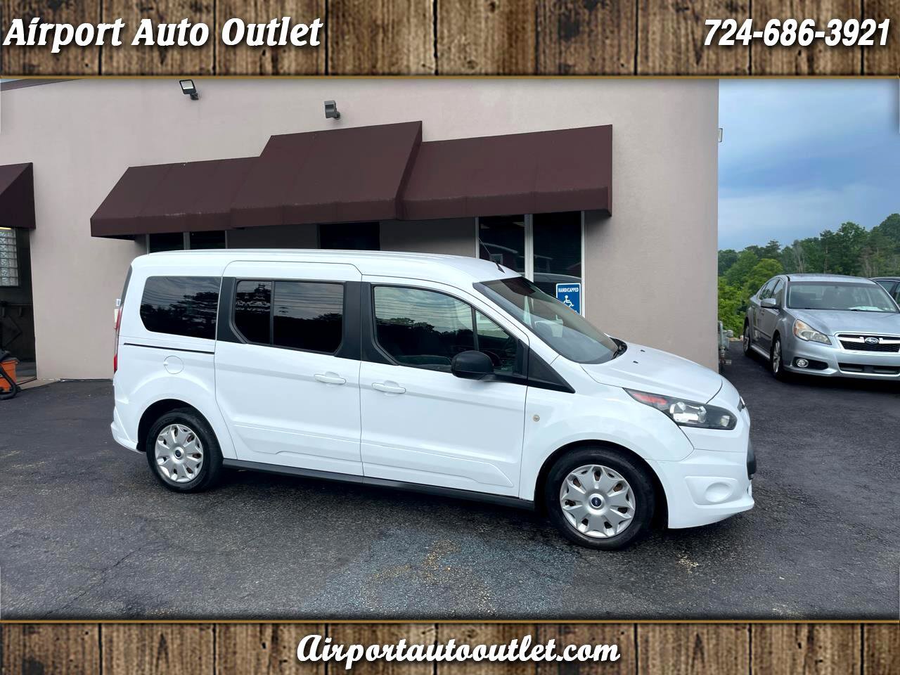 Used 2015 Ford Transit Connect XLT image 1