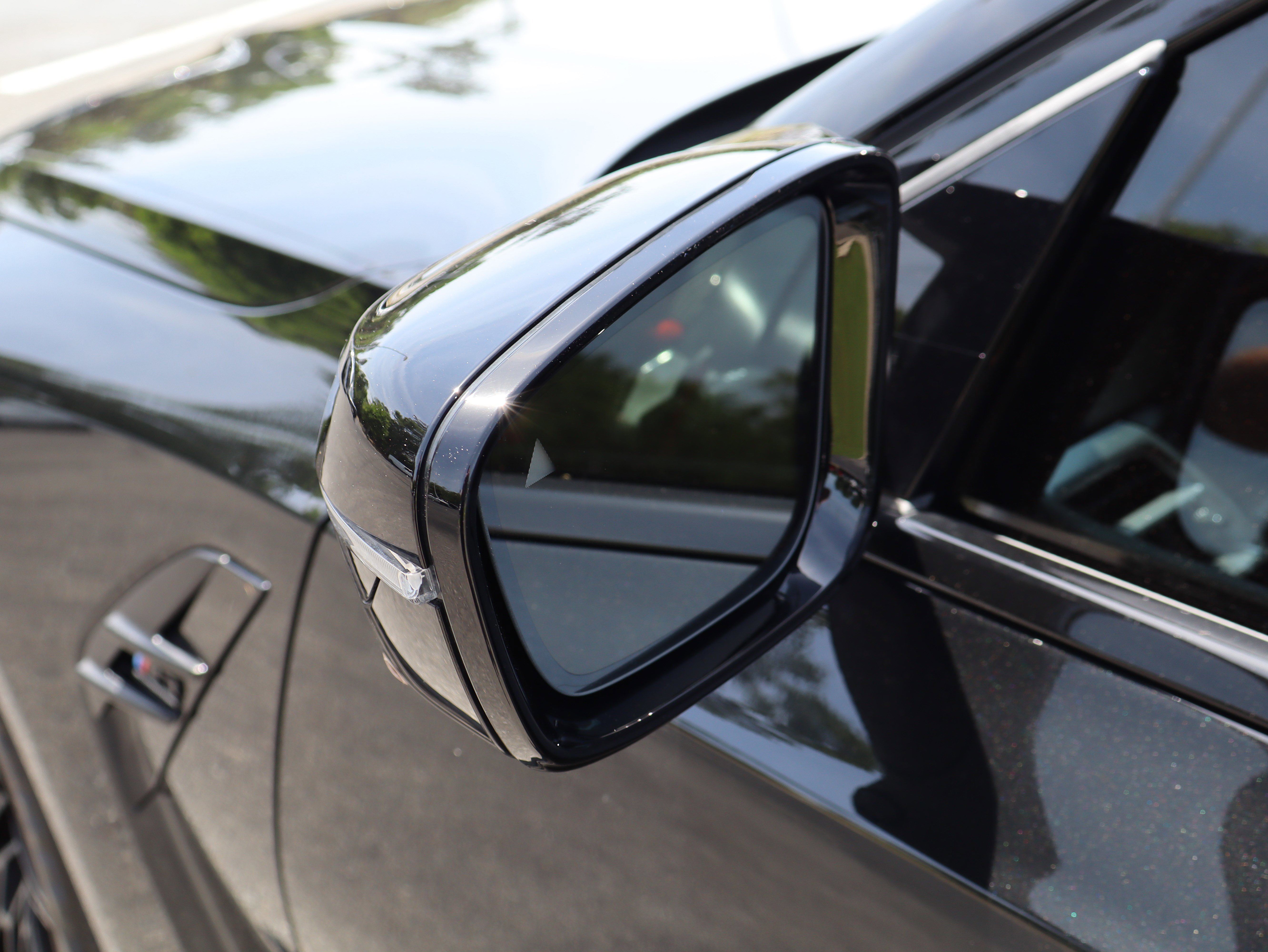 Used 2025 BMW M3 Competition w/ Executive Package image 17