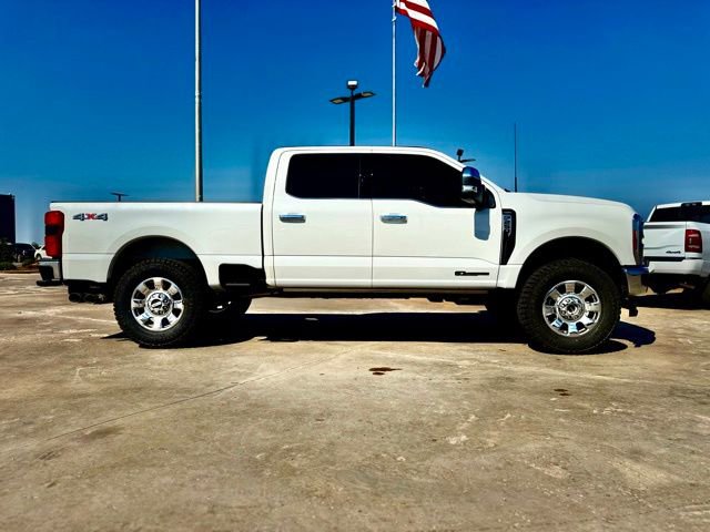 Certified 2023 Ford F250 Lariat w/ Lariat Ultimate Package image 4