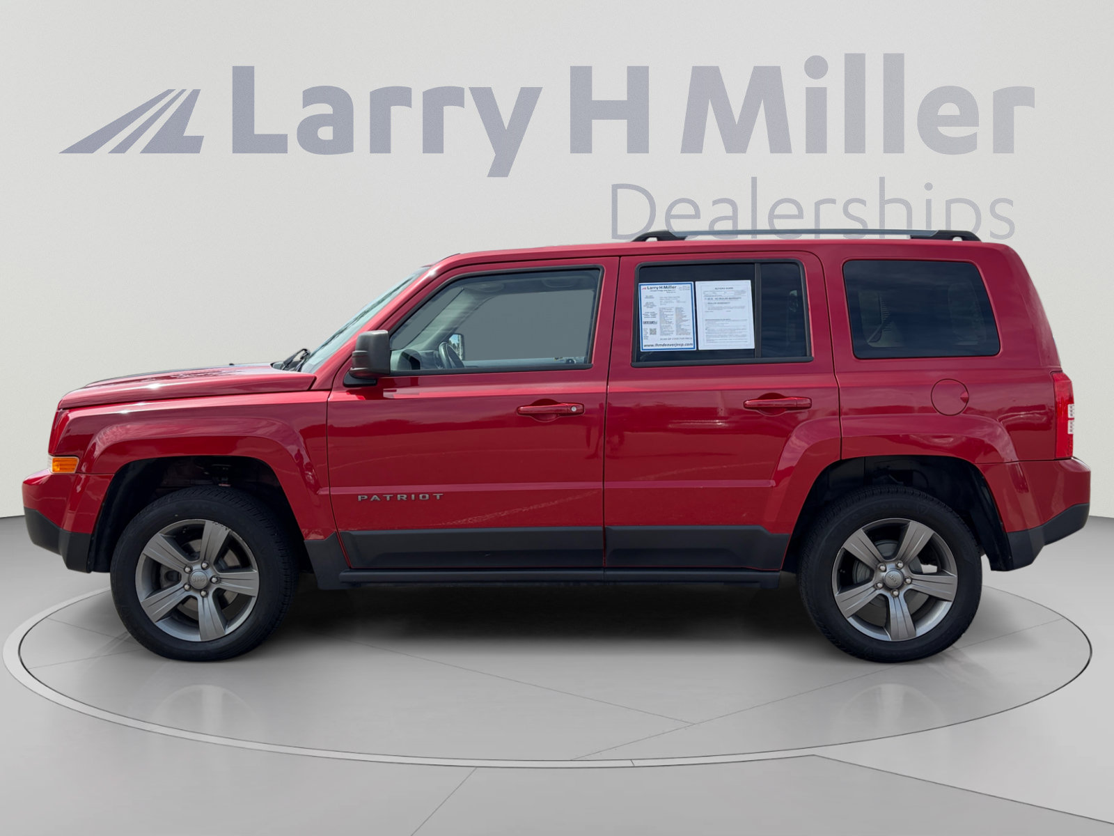 Used 2016 Jeep Patriot Sport w/ Power Value Group FWD image 3