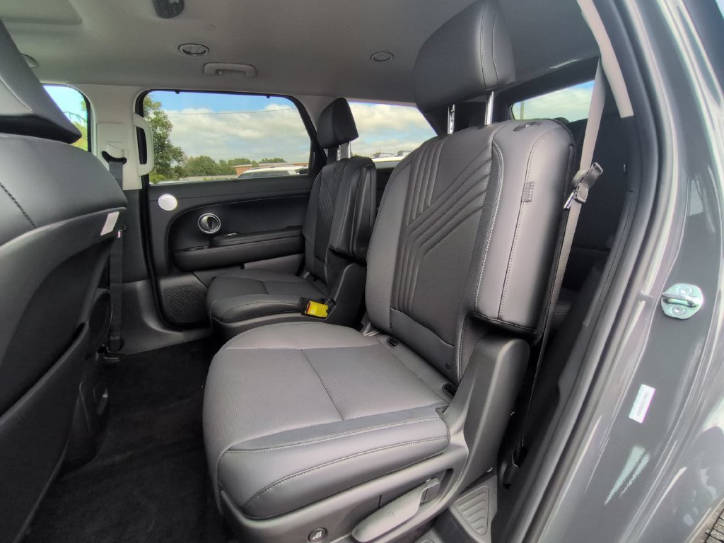 New 2027 Hyundai Palisade SEL Premium FWD image 19