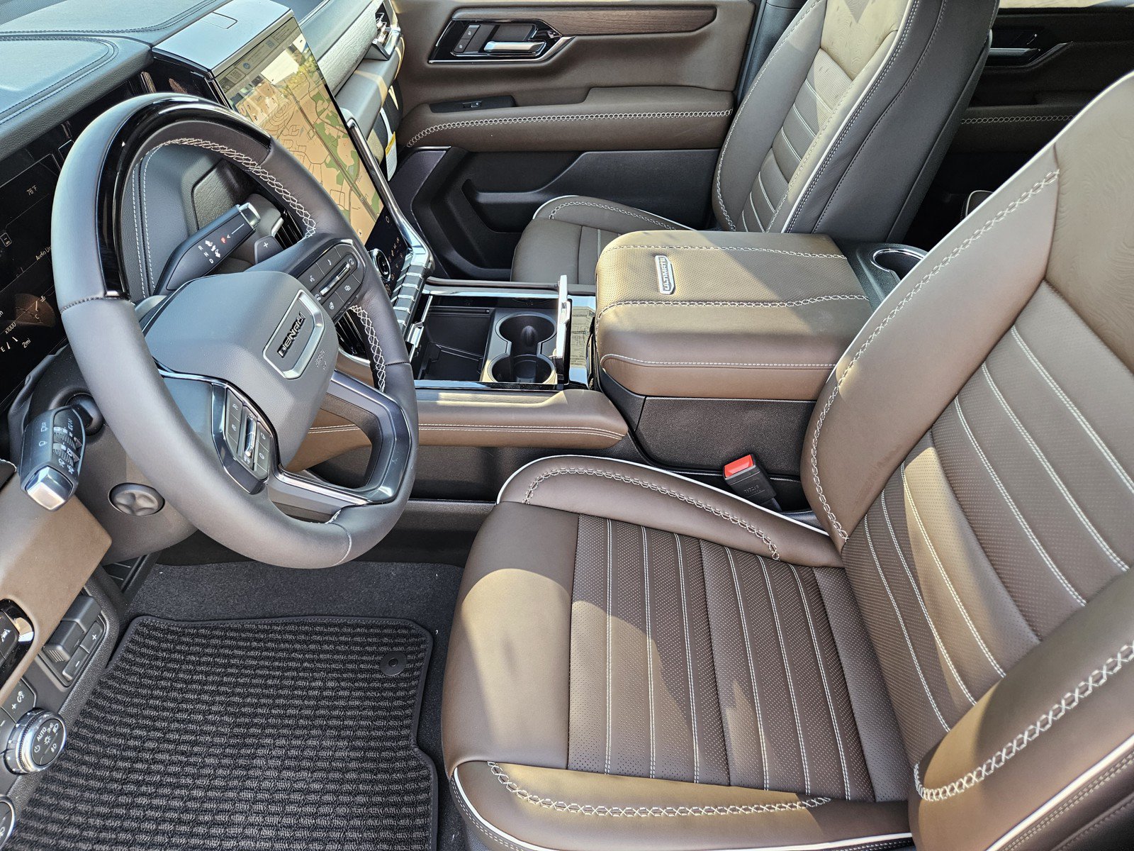 New 2027 GMC Yukon XL Denali Ultimate AWD/4WD image 9