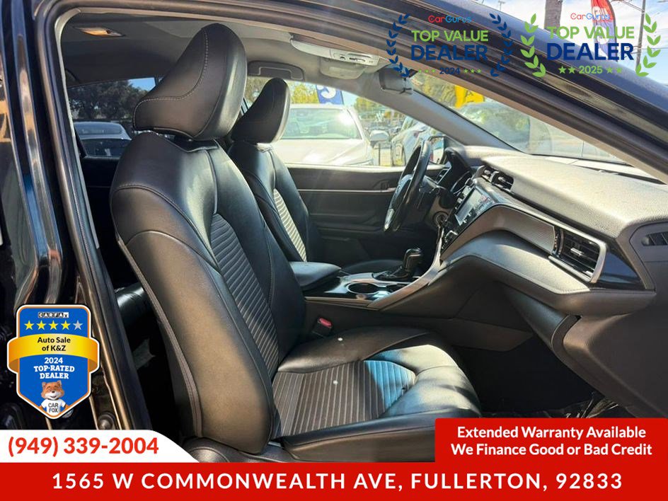 Used 2019 Toyota Camry SE FWD image 20