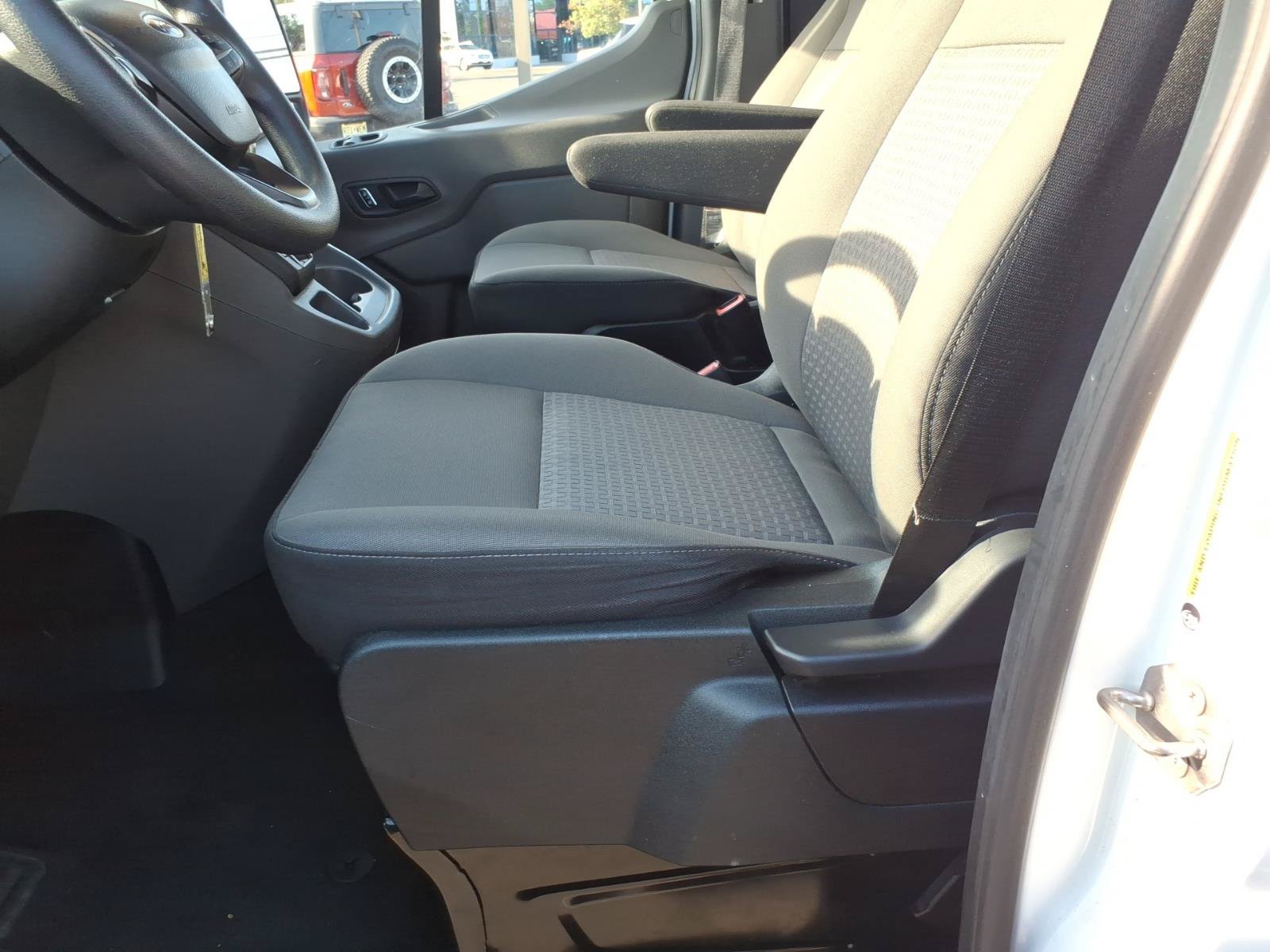 Used 2024 Ford Transit 350 XLT RWD image 14