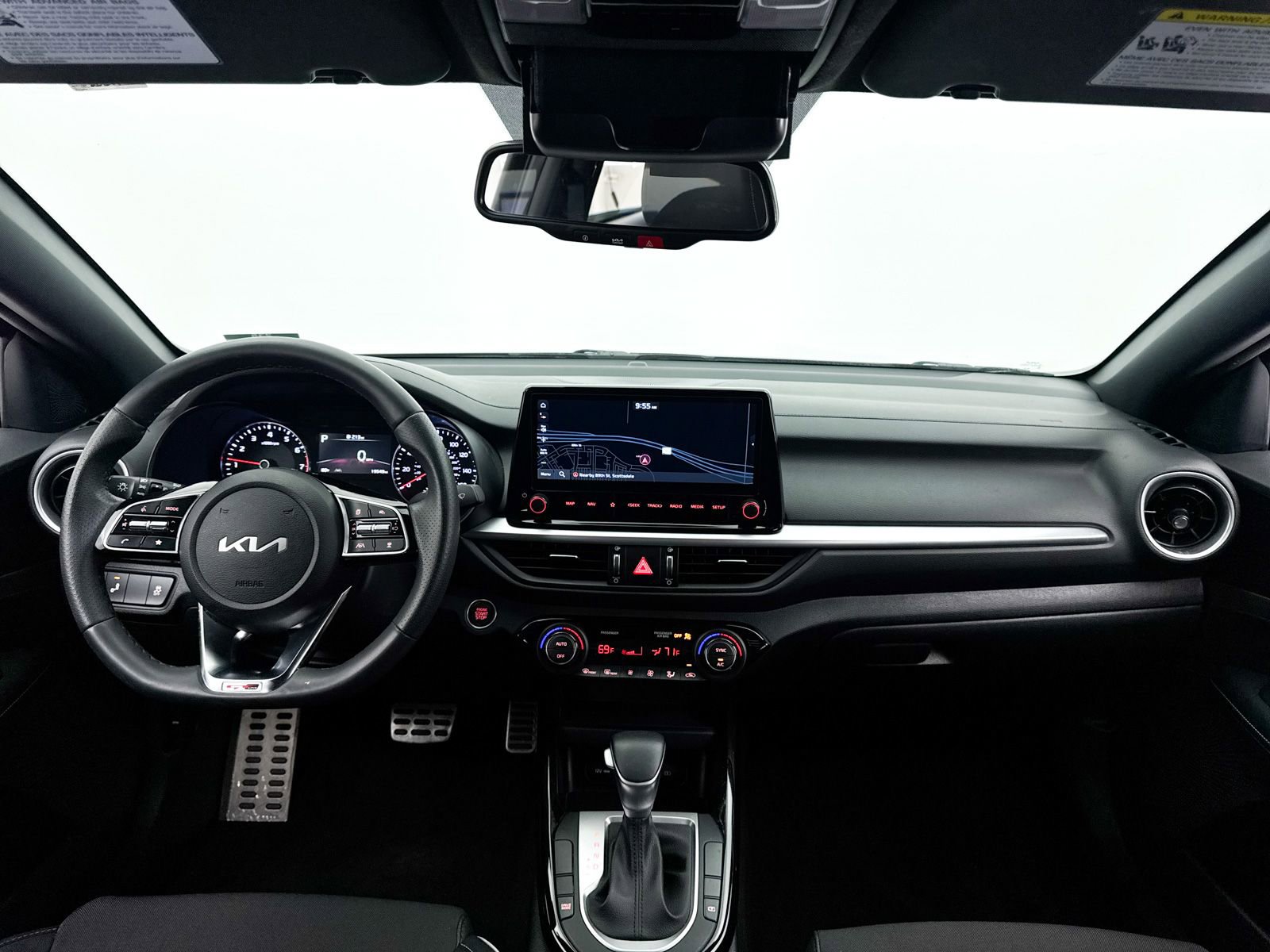 Certified 2024 Kia Forte GT-Line image 21