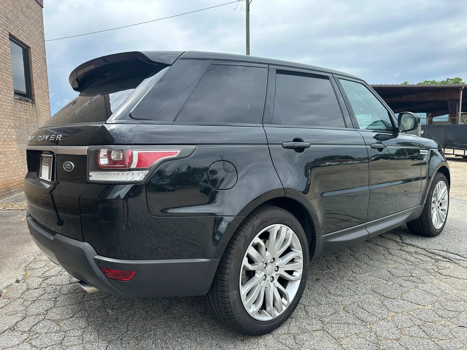 Used 2015 Land Rover Range Rover Sport HSE AWD/4WD image 11