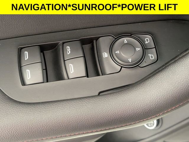 Used 2019 Chevrolet Blazer RS image 12