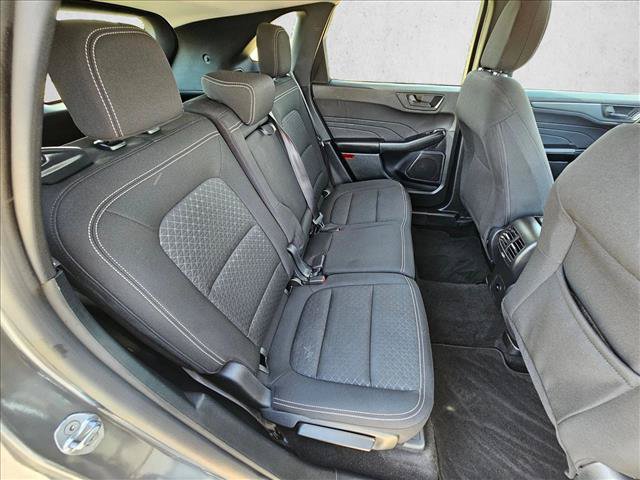 Used 2025 Ford Escape Active AWD/4WD image 18
