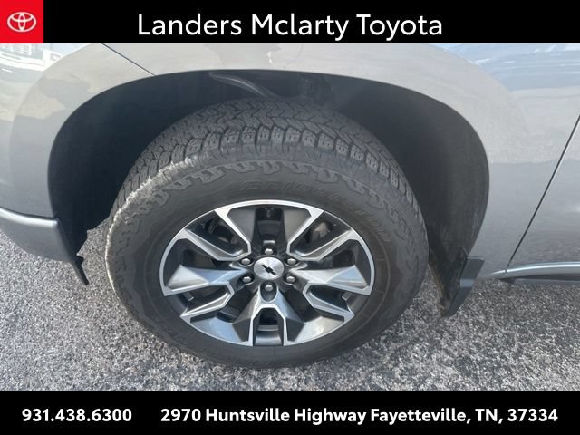 Used 2024 Chevrolet Silverado 1500 RST w/ Convenience Package II AWD/4WD image 10