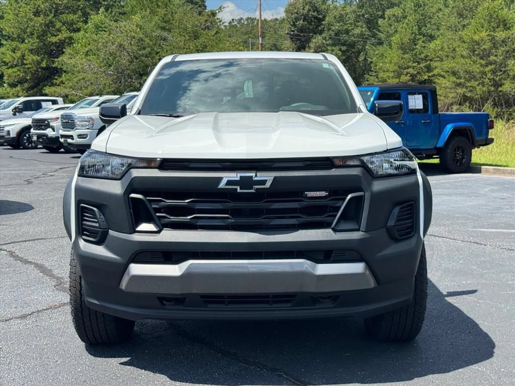 Used 2026 Chevrolet Colorado Trail Boss AWD/4WD image 8