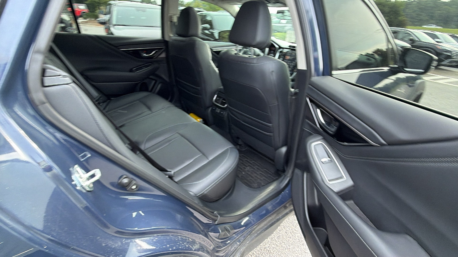Used 2024 Subaru Outback Limited AWD/4WD image 21