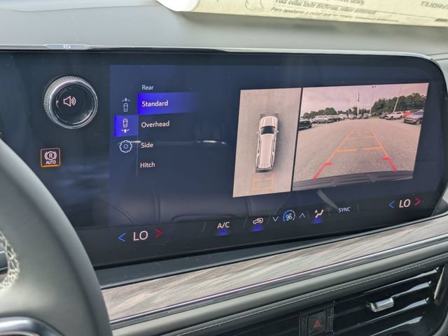 New 2026 Chevrolet Suburban LS w/ Max Trailering Package AWD/4WD image 18