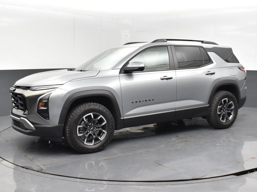 Used 2025 Chevrolet Equinox ACTIV image 12